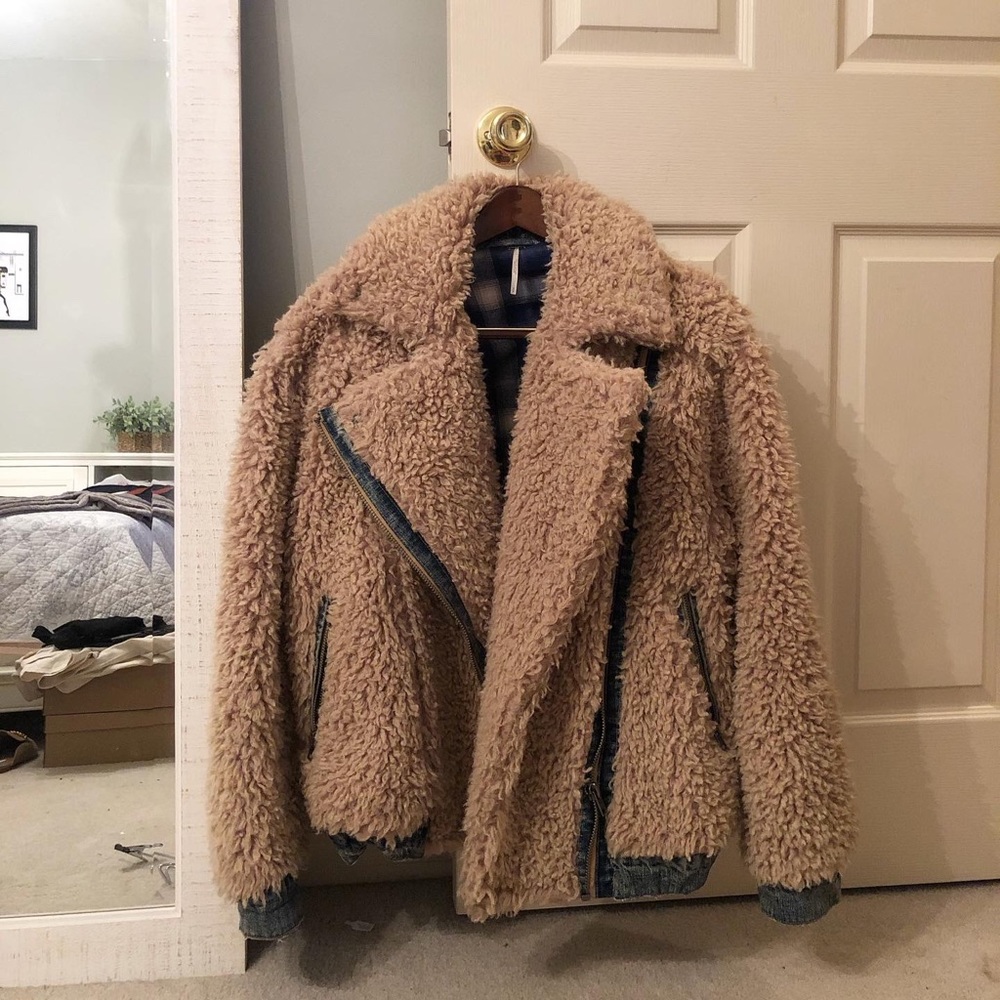 FREE PEOPLE oversized teddy jacket size small
